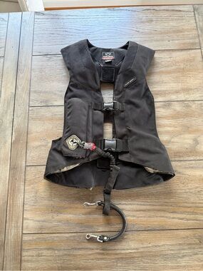 Hit-Air Inflatable Horseback Riding Air Vest in Black - size XS